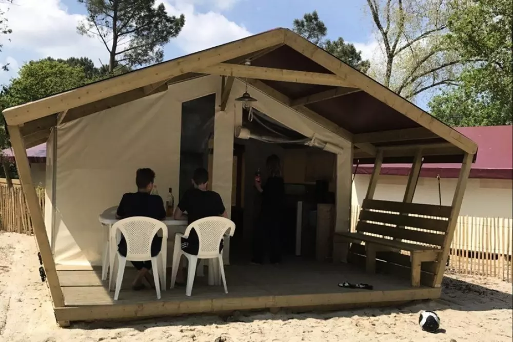 Camping Paradis Le Tastesoule 4 Estrellas★★★★