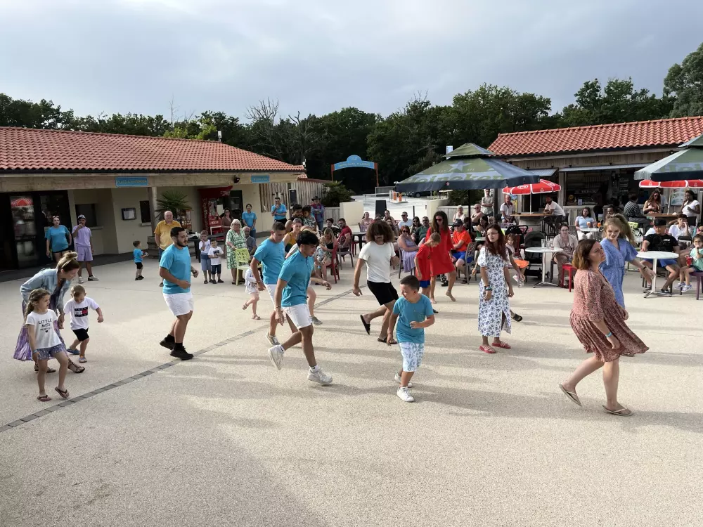 Camping Paradis Le Tastesoule 4 Estrellas★★★★