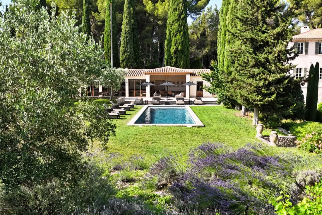 Domaine De La Rose Comtesse – Luxury in Provence