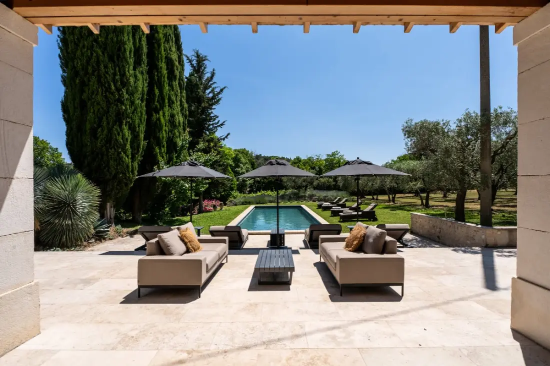 Domaine De La Rose Countesse – Luxury Art Intimist in Provence