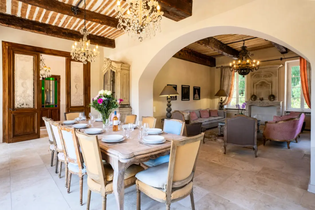 Domaine De La Rose Countesse – Luxury Art Intimist in Provence