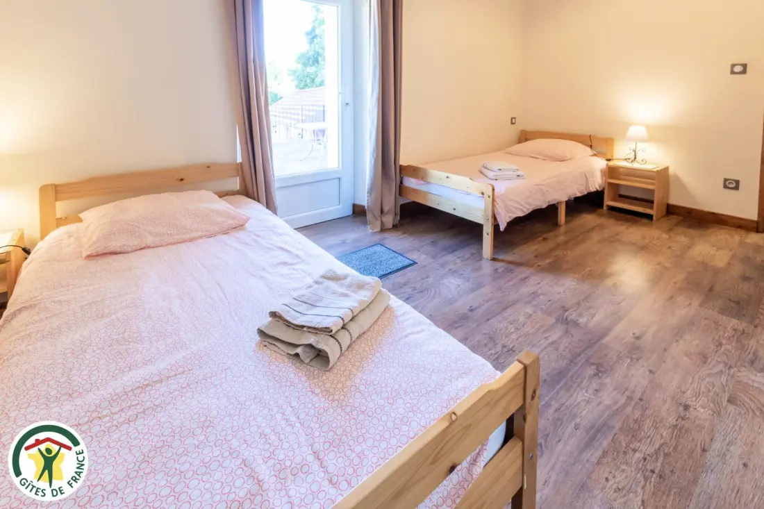 Gîte de France Der große Innenhof 3 Ohren