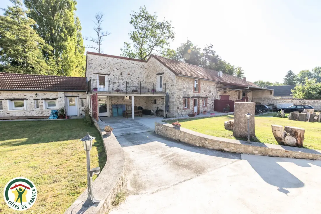 Gîte de France Der große Innenhof 3 Ohren