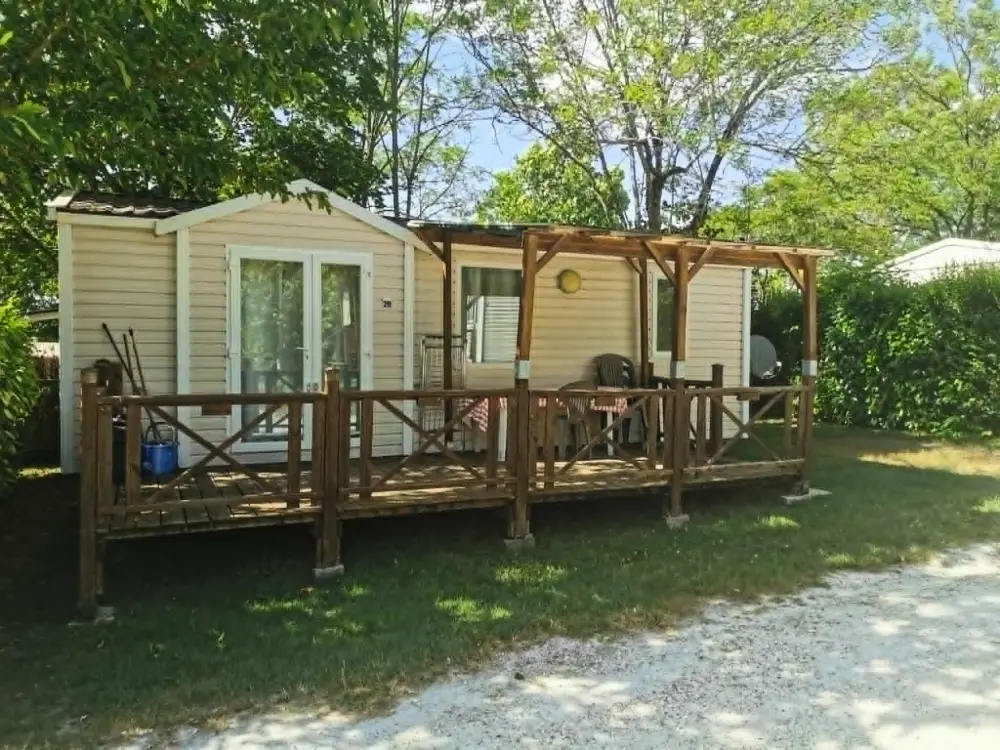 Camping le Pontis 3 Stars★★★