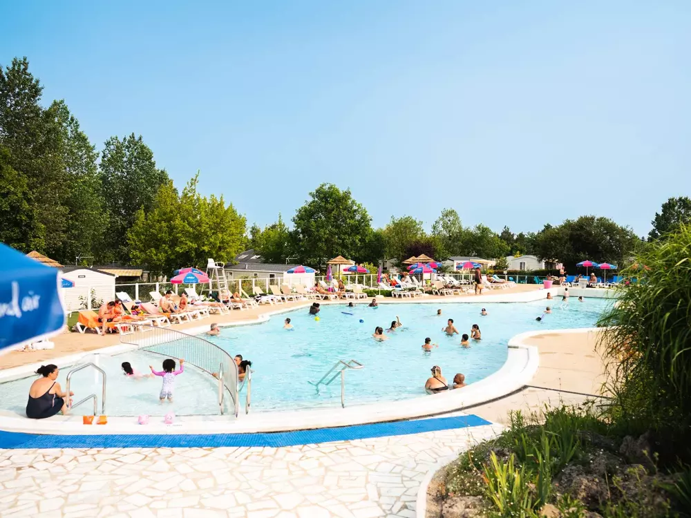 Siblu – Domaine de Dugny 4 Stars★★★★