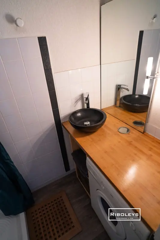 Riboleys - T2 Aircondited z basenem twarzą do morza