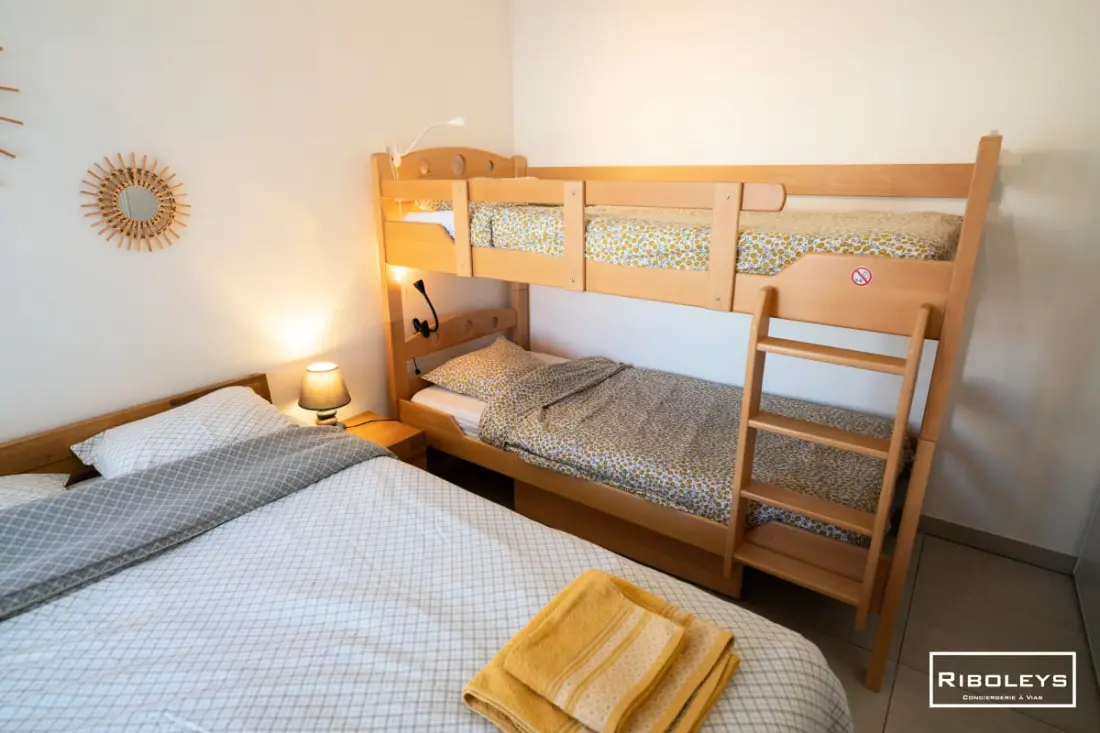 Riboleys - Villa T3 400m De La Mer úszómedencével