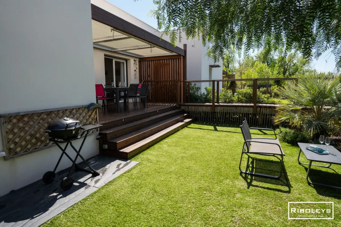 Riboleys - Villa T3 400m De La Mer úszómedencével