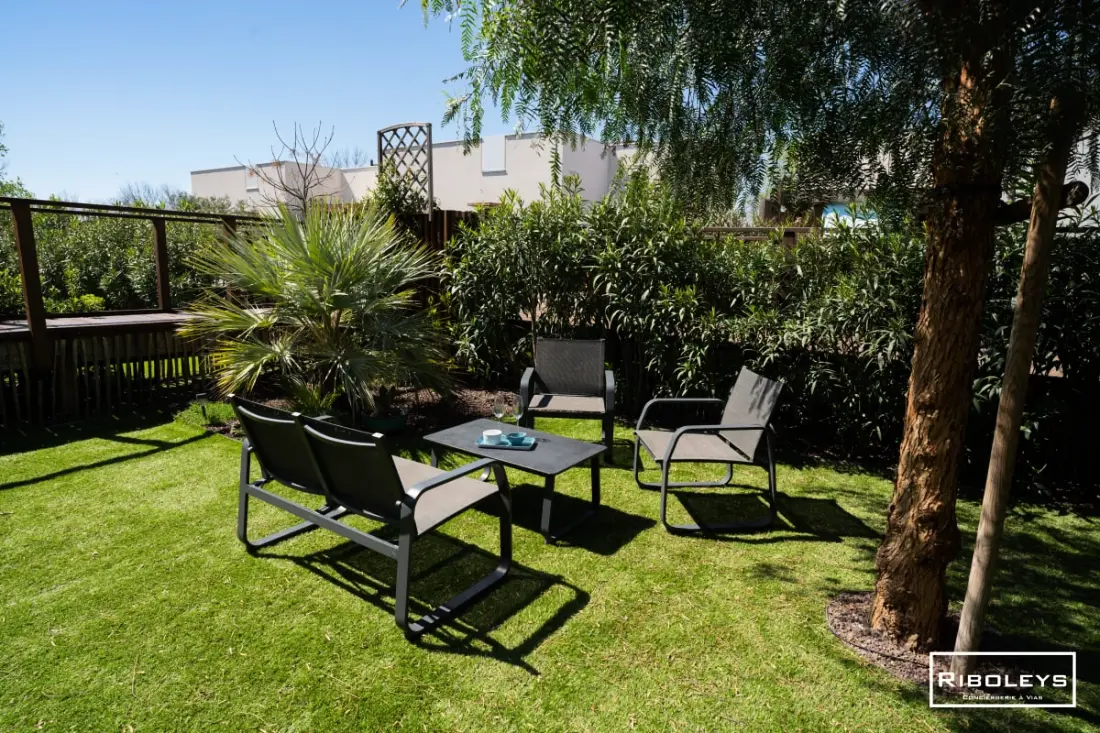 Riboleys - Villa T3 400m De La Mer úszómedencével