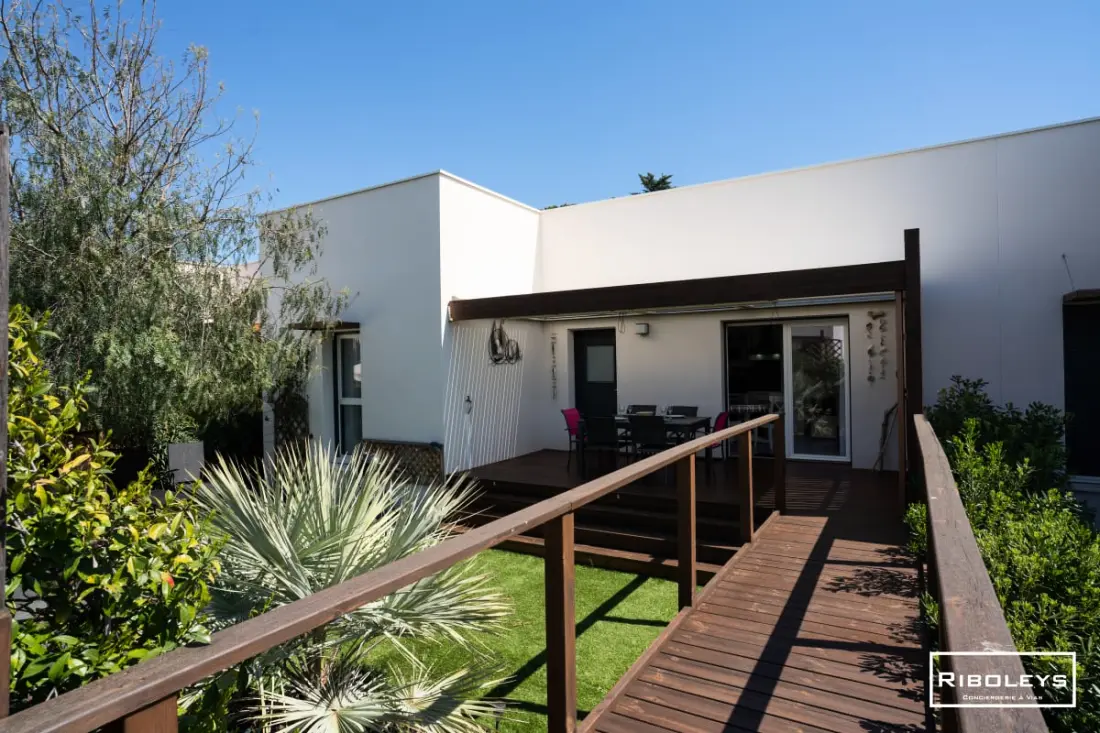 Riboleys - Villa T3 400m De La Mer úszómedencével