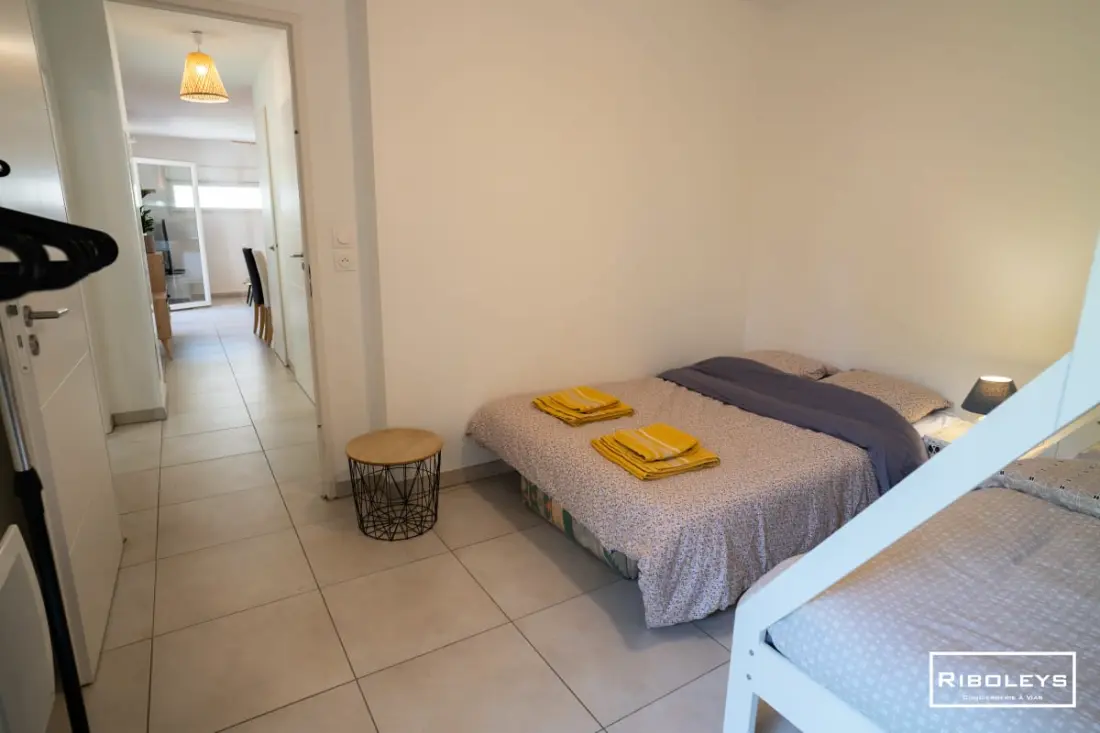 Riboleys - Villa T3 400m De La Mer úszómedencével