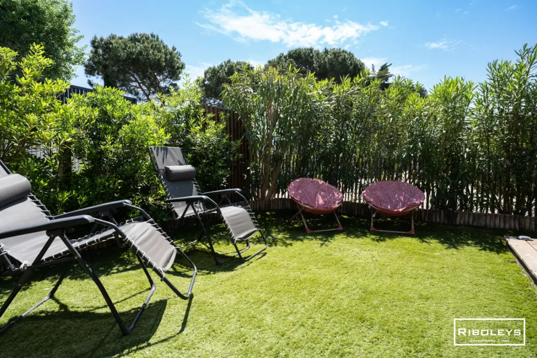 Riboleys - Villa T3 400m De La Mer úszómedencével