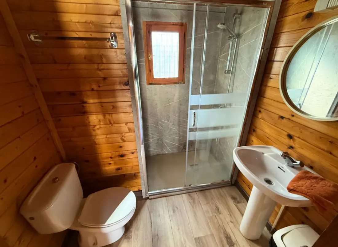 Camping Vidrà by Viajes Velero
