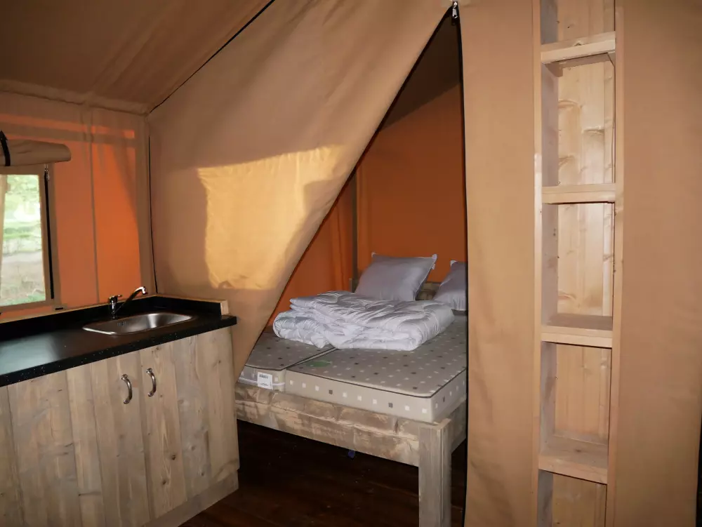 Camping Saisonova The Wood Pond 2 Sterne★★