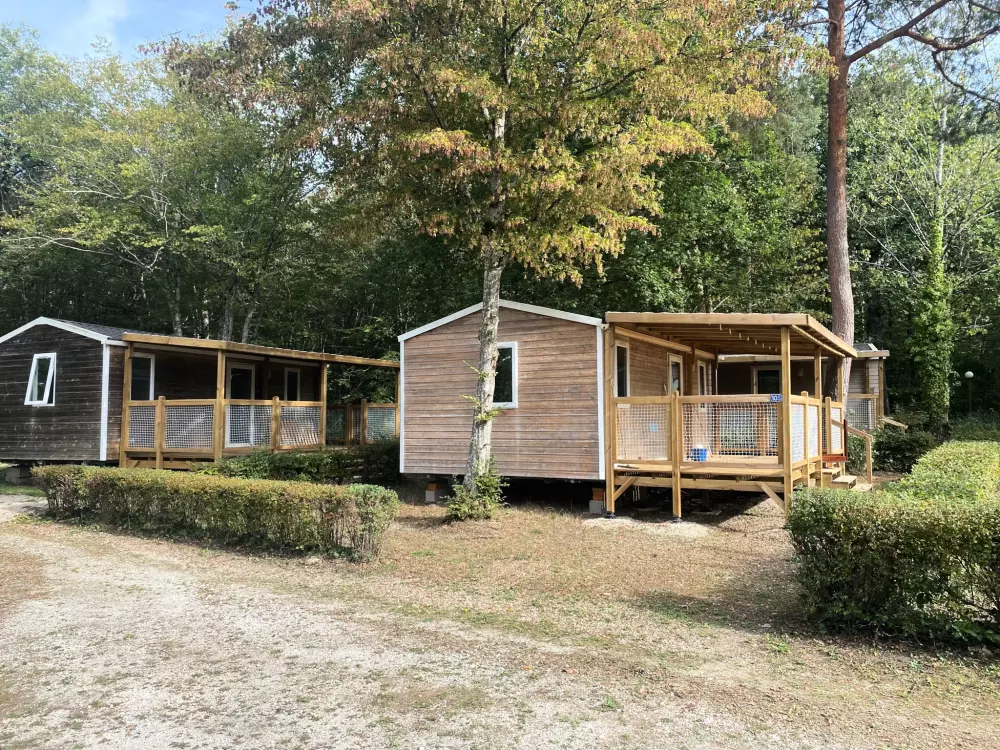 Camping Saisonova The Wood Pond 2 Sterne★★