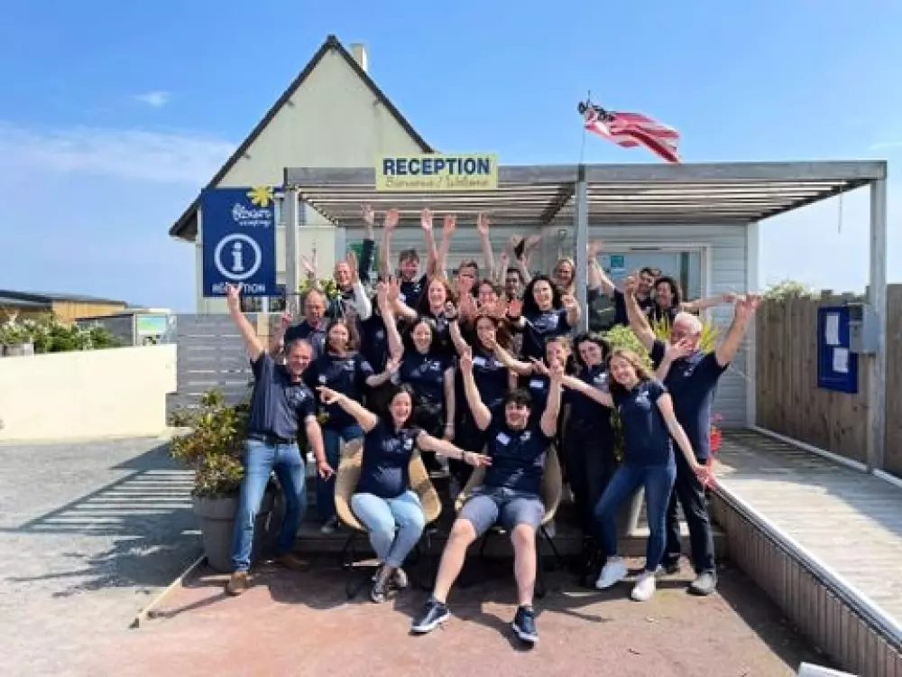 Flower Camping Omaha Beach 3 Stjerner★★★