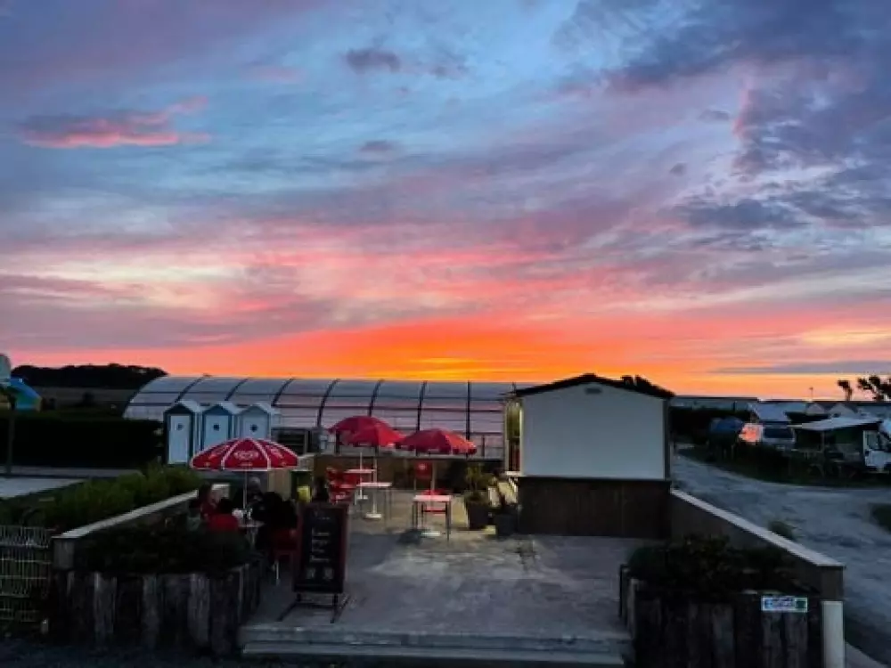 Flower Camping Omaha Beach 3 Stars★★★