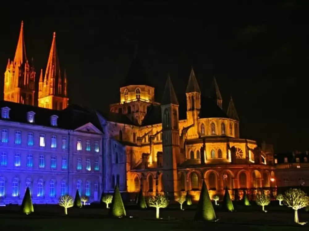 Flower Camping Omaha Beach 3 Stjerner★★★