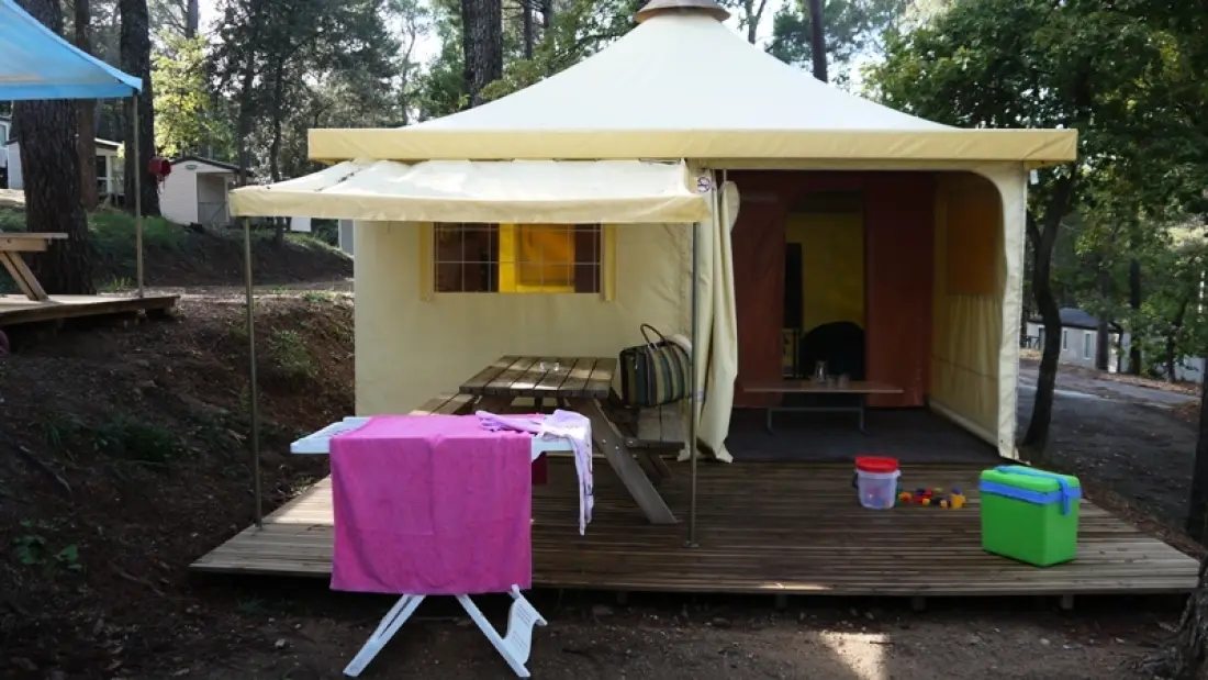 Camping Paradis le Ruou4 Sterne★★★★