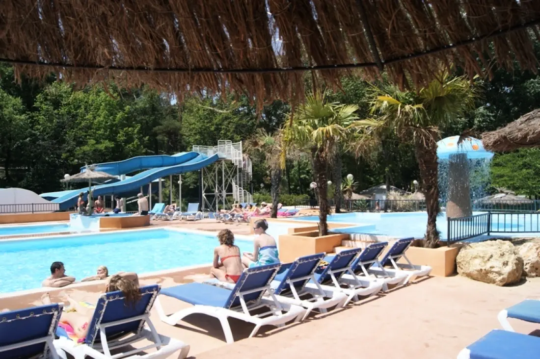 Camping Paradis le Ruou4 Sterne★★★★
