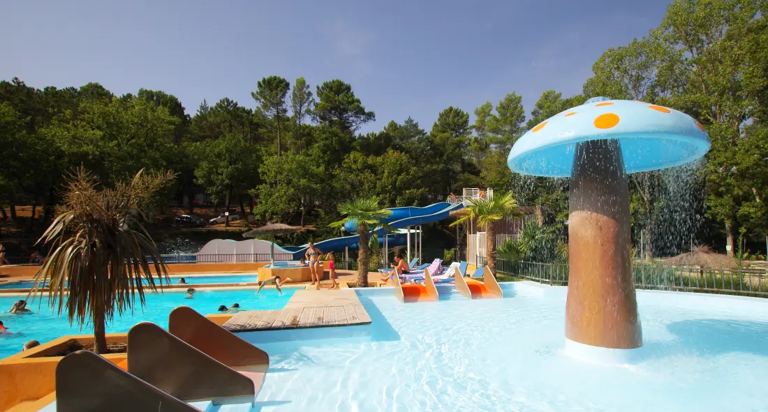 Camping Paradis le Ruou4 Sterne★★★★