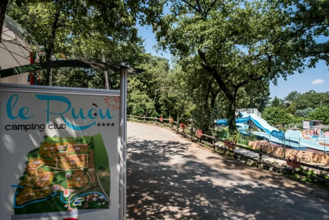 Camping Paradis le Ruou4 Sterne★★★★