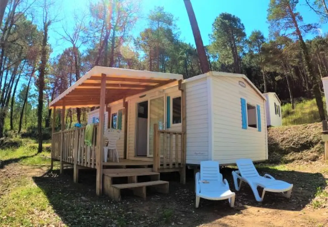 Camping Paradis le Ruou4 Sterne★★★★