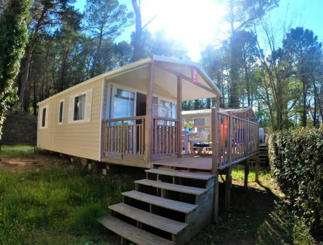 Camping Paradis le Ruou4 Sterne★★★★