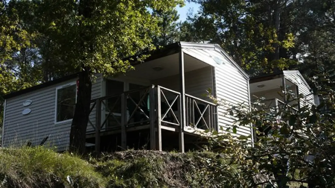 Camping Paradis le Ruou4 Sterne★★★★