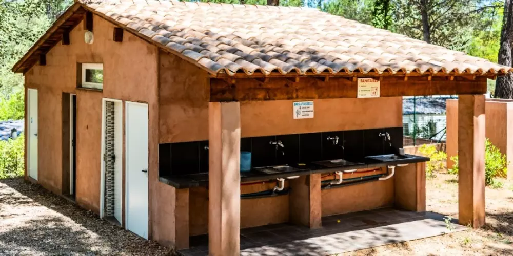 Flower Camping Les Cadenières 4 Stars★★★★