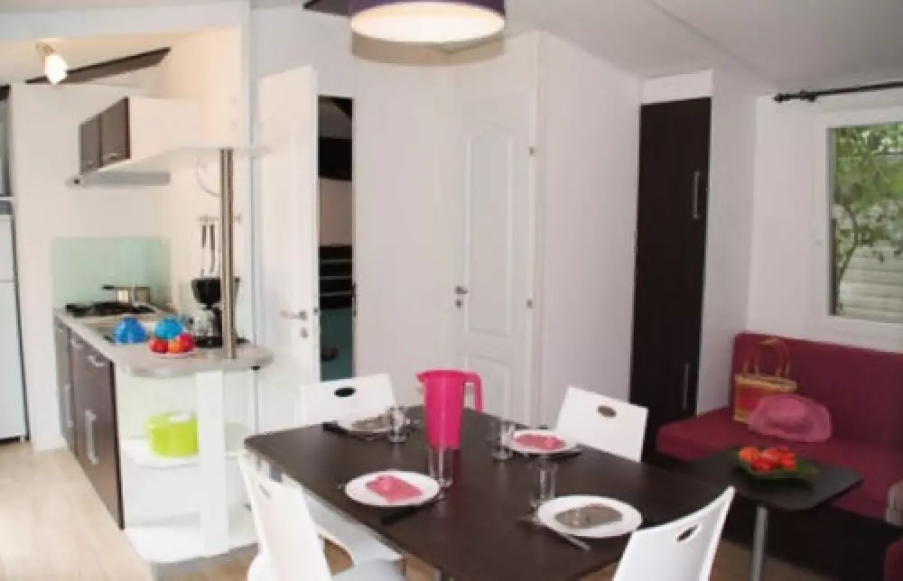 Flower Camping Les Cadenières 4 Stars★★★★