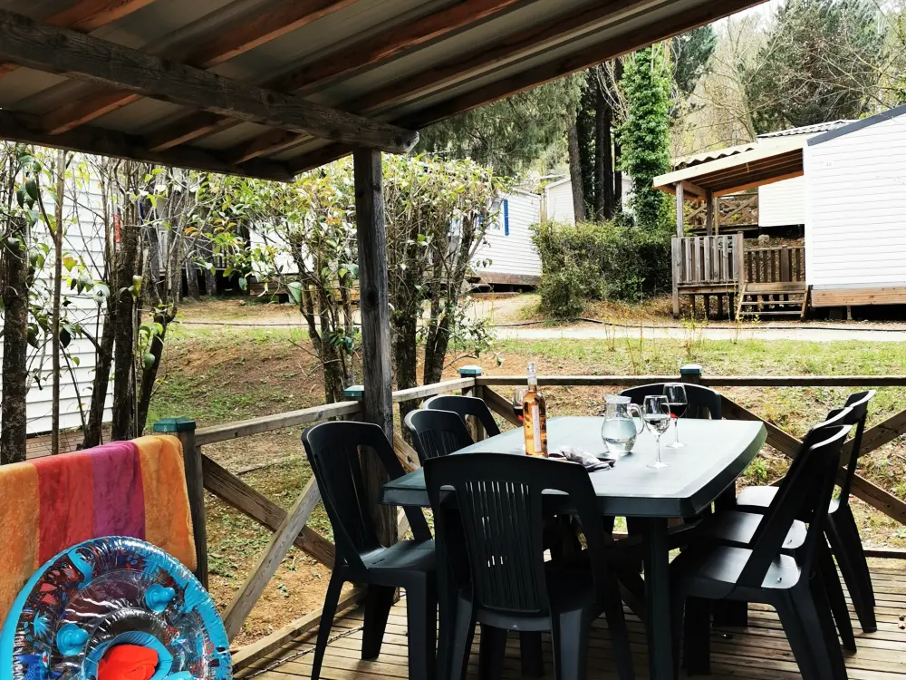 Blumen Camping Les Cadenières 4 Sterne★★★★