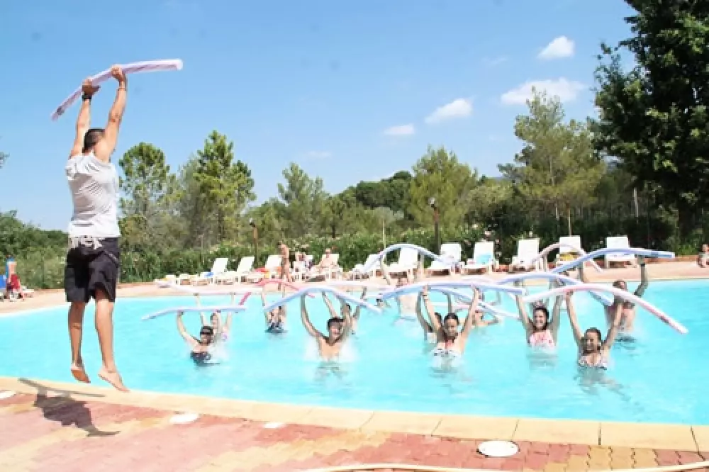 Flower Camping Les Cadenières 4 Stars★★★★