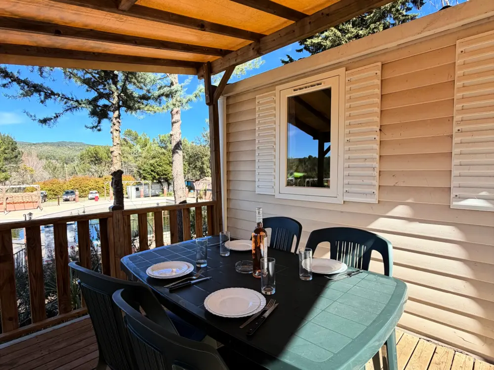 Blumen Camping Les Cadenières 4 Sterne★★★★