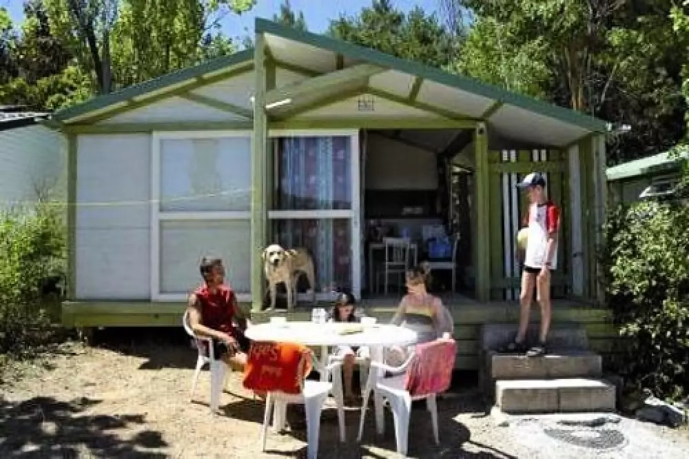 Flower Camping Les Cadenières 4 Stars★★★★