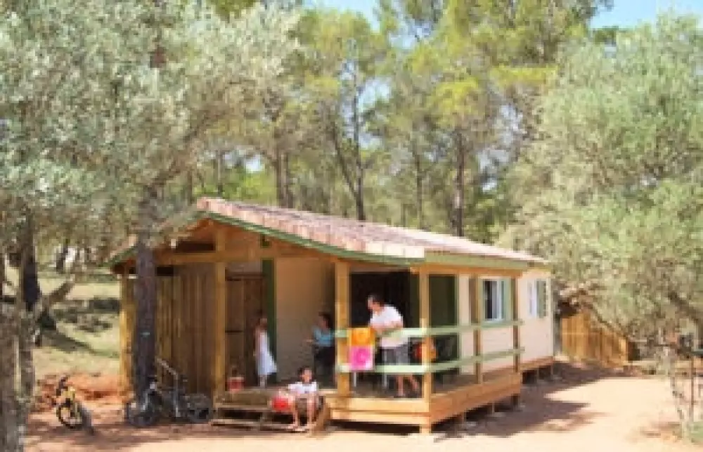 Flower Camping Les Cadenières 4 Stars★★★★