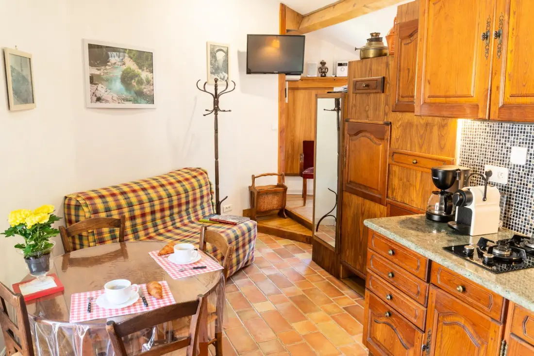 Holiday Cottage Rental 2/4 ember palhères