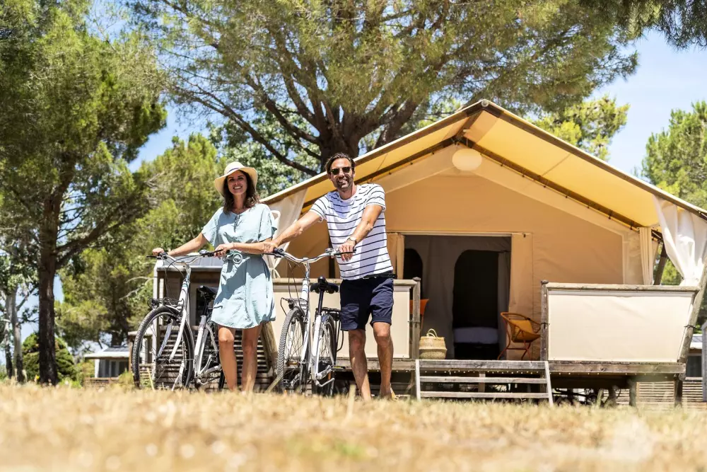 Camping Sandaya l'Île des Papes 4 Sterne★★★★