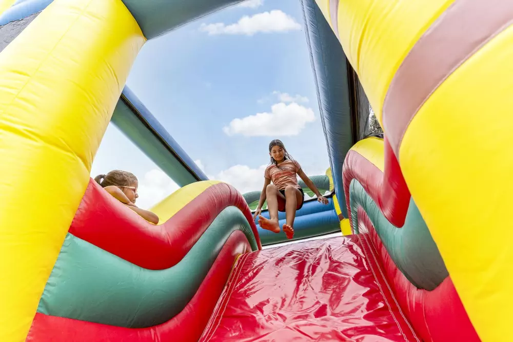 Camping Sandaya l'Île des Papes 4 Sterne★★★★