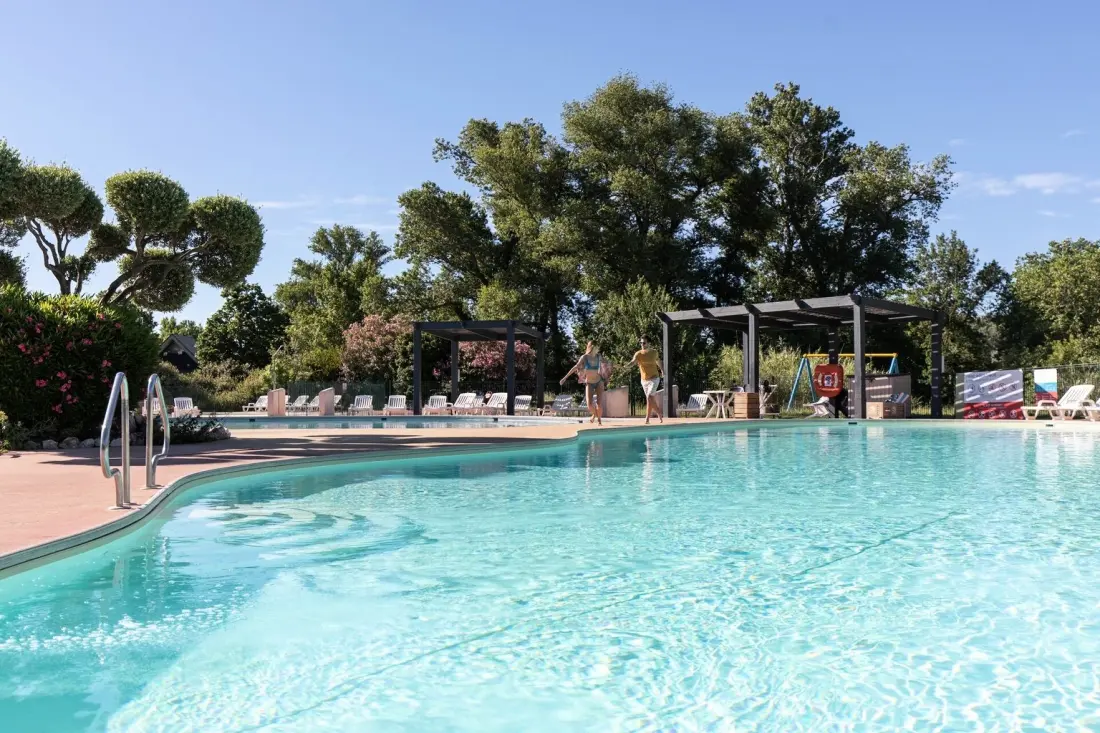 Camping Sadaya l'Île des Papes 4 Csillagok★★★★