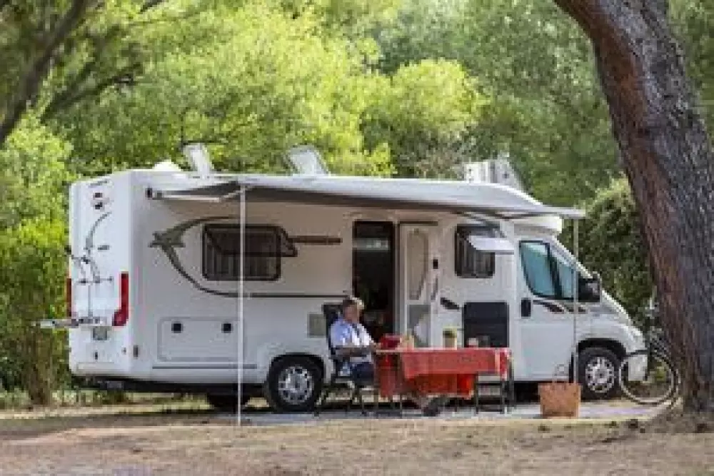 Camping Sandaya l'Île des Papes 4 Sterne★★★★