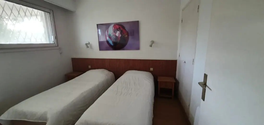 Apartment With Terrace 300m De La Plage