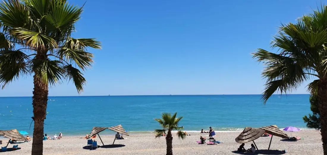 Apartment With Terrace 300m De La Plage