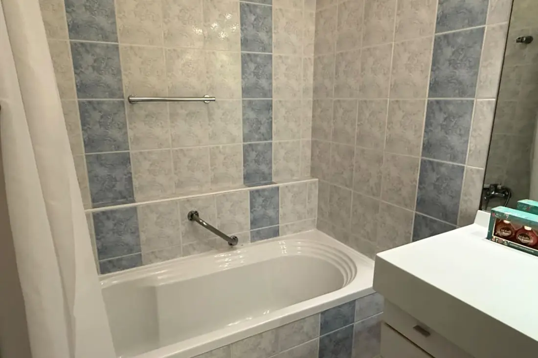 Apartment With Terrace 300m De La Plage