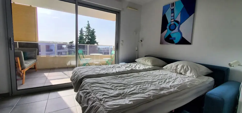 Beau Studio En Résidence Avec Piscine