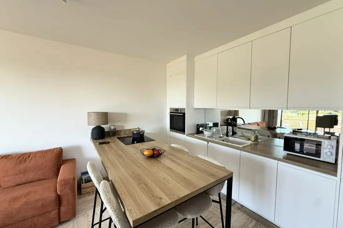 Bellissimo appartamento con vista mare di 2 camere da letto - Piscina - Tennis