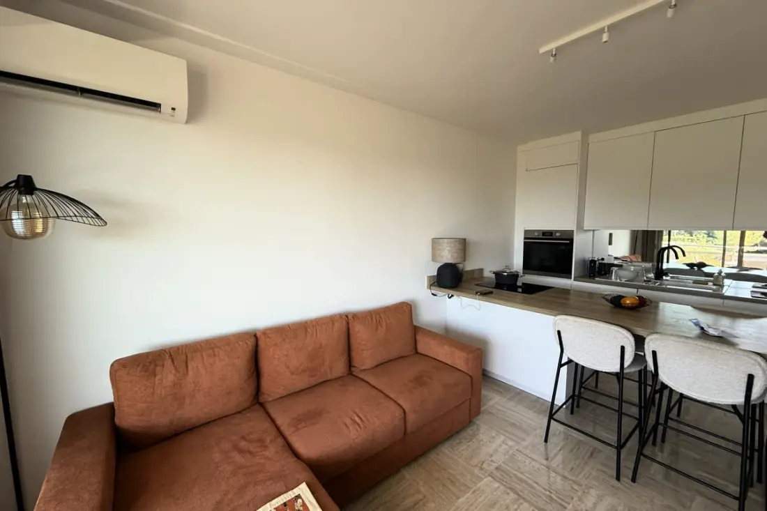 Bellissimo appartamento con vista mare di 2 camere da letto - Piscina - Tennis