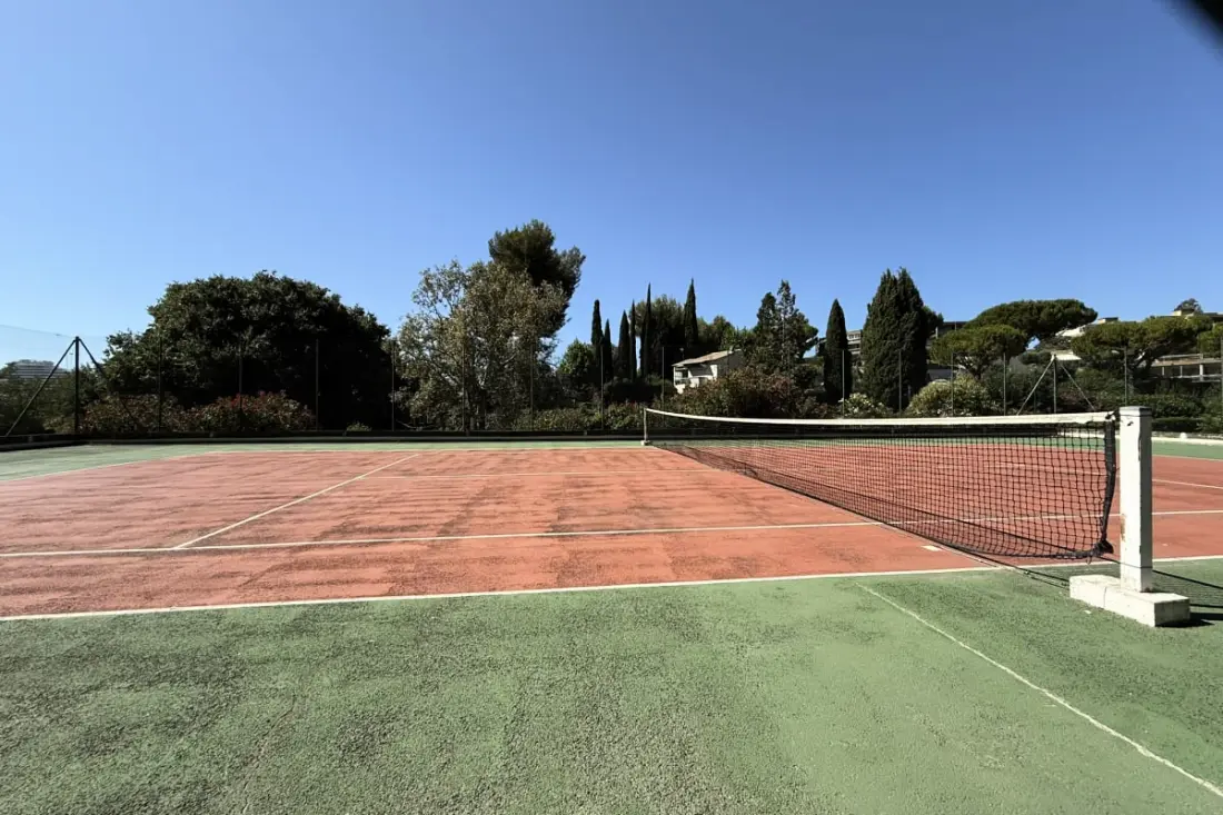 Bellissimo appartamento con vista mare di 2 camere da letto - Piscina - Tennis