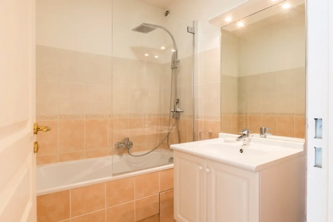 Gyönyörű és békés Villa egy rezidenciában