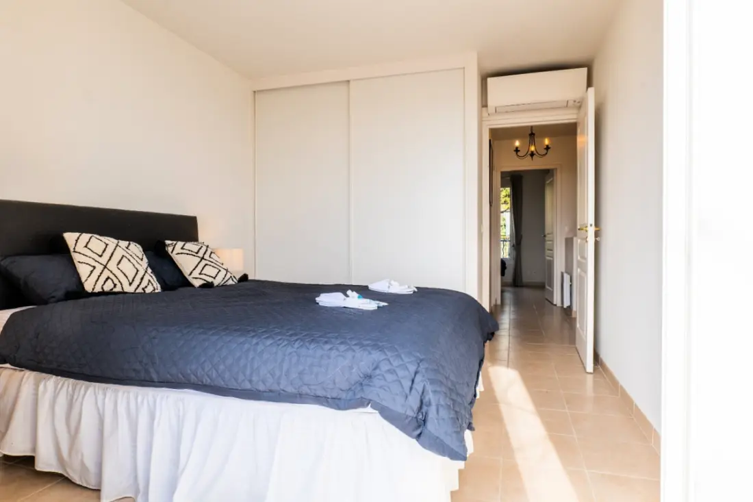 Gyönyörű és békés Villa egy rezidenciában